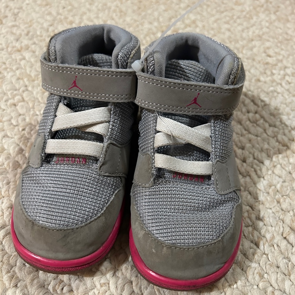 Nike Jordan Kids Gray & Pink Sneakers shoes size 8 toddler size